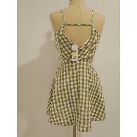 Juniors' Gingham Cotton Faux-Wrap Mini dress Size M - Picture 2 of 7